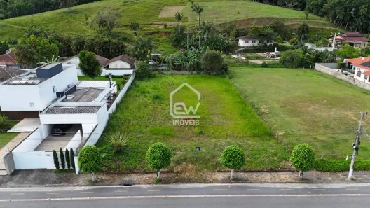 Lote/Terreno com 1 Quarto à venda, 1m² no Centro, Massaranduba