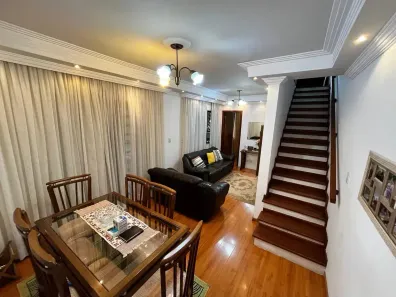 Sobrado com 5 Quartos à venda, 249m² no Vila Yolanda, Osasco