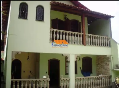 Casa com 5 Quartos à venda, 300m² no Santa Tereza, Belo Horizonte