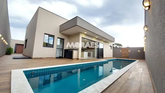 Casa de Condomínio com 4 Quartos para alugar, 330m² no Jardim Shangri-Lá, Bauru