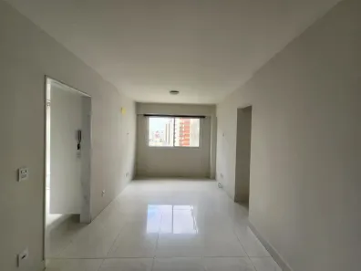 Apartamento com 3 Quartos para alugar, 80m² no Funcionários, Belo Horizonte