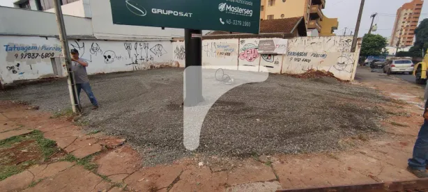 Lote/Terreno para alugar, 180m² no Centro, Londrina
