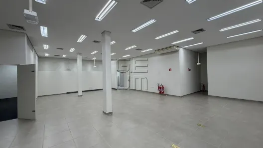 Ponto Comercial à venda, 383m² no Igapó, Londrina