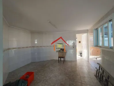Imóvel Comercial com 4 Quartos para alugar, 360m² no Parque da Represa, Jundiaí