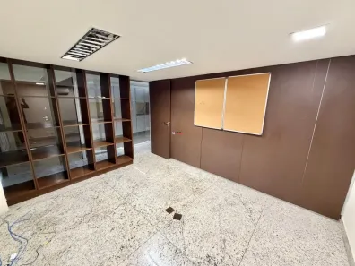 Sala Comercial para alugar, 150m² no São José, Belo Horizonte