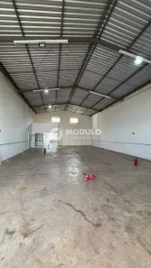 Galpão/Depósito/Armazém à venda, 230m² no Marta Helena, Uberlândia