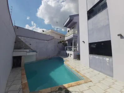Sobrado com 6 Quartos à venda, 430m² no Jardim São Caetano, São Caetano do Sul