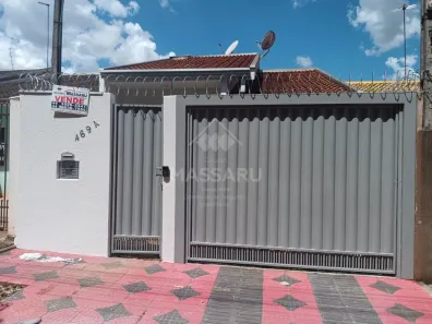 Casa com 3 Quartos à venda, 90m² no Loteamento Madrid, Maringá