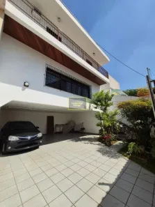 Sobrado com 4 Quartos à venda, 352m² no Jardim da Glória, São Paulo