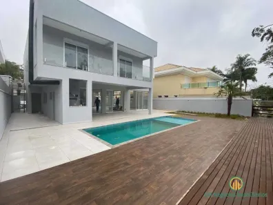 Casa com 4 Quartos à venda, 387m² no São Paulo II, Cotia