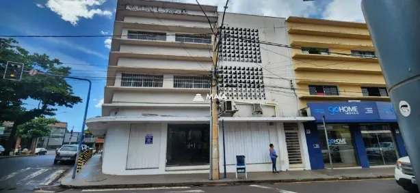 Sala Comercial para alugar, 270m² no São Benedito, Uberaba