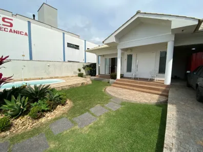 Casa com 2 Quartos para alugar, 90m² no Ponte do Imaruim, Palhoça