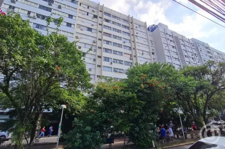 Apartamento com 1 Quarto para alugar, 43m² no Centro, Florianópolis
