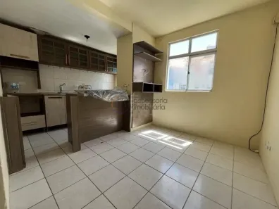 Apartamento com 2 Quartos para alugar, 45m² no Fragata, Pelotas