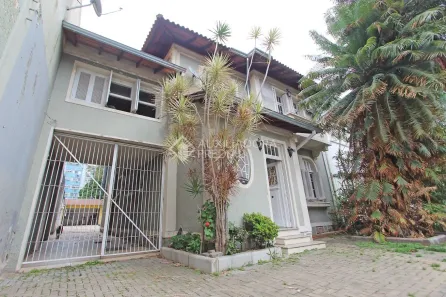 Casa com 3 Quartos à venda, 370m² no Floresta, Porto Alegre