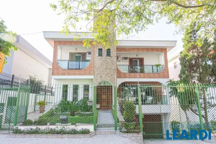 Casa com 6 Quartos à venda, 800m² no City América, São Paulo
