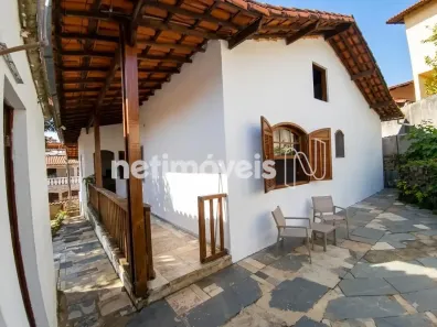 Casa com 3 Quartos à venda, 266m² no Dom Bosco, Belo Horizonte