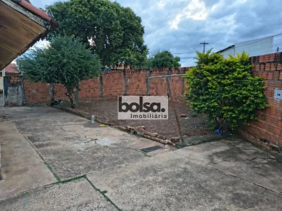 Lote/Terreno à venda, 135m² no Núcleo Habitacional Vereador Edson Francisco da Silva, Bauru