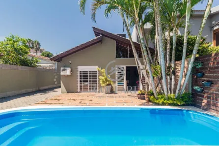 Casa com 3 Quartos à venda, 211m² no Centro, Pelotas