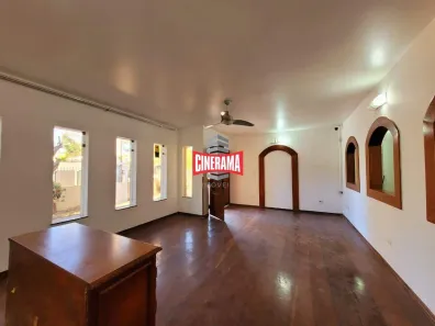 Casa com 4 Quartos para alugar, 282m² no Jardim São Caetano, São Caetano do Sul