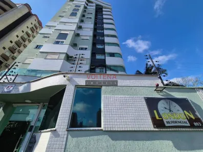 Apartamento com 4 Quartos para alugar, 147m² no Bucarein, Joinville