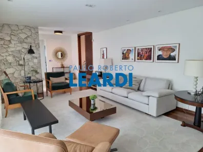 Casa com 3 Quartos à venda, 568m² no Siciliano, São Paulo