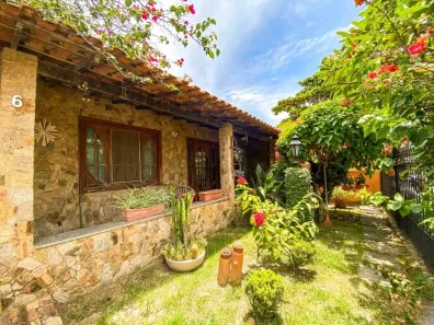 Casa de Condomínio com 4 Quartos à venda, 180m² no Campo Redondo, São Pedro da Aldeia