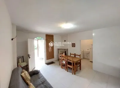 Casa com 3 Quartos para alugar, 80m² no São João do Rio Vermelho, Florianópolis