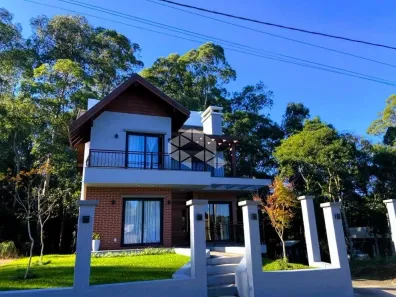 Casa com 3 Quartos à venda, 455m² no Carniel, Gramado