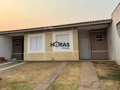 Casa de Condomínio com 2 Quartos para alugar, 49m² no Jardim Imperial, Cuiabá
