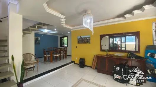 Casa com 3 Quartos à venda, 220m² no Lagoa da Conceição, Florianópolis