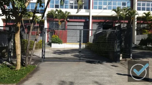 Ponto Comercial para alugar, 950m² no Alphaville Industrial, Barueri
