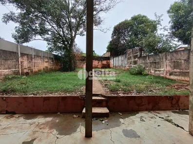 Casa com 3 Quartos à venda, 90m² no Marta Helena, Uberlândia