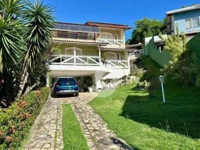 Casa com 4 Quartos à venda, 247m² no Santo Antônio, Niterói