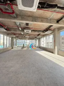 Sala Comercial para alugar, 690m² no Cerqueira César, São Paulo