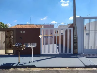 Casa com 2 Quartos para alugar, 90m² no Vila Angélica, São José do Rio Preto