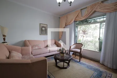 Casa com 4 Quartos à venda, 243m² no Vila Pires, Santo André