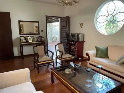 Casa com 4 Quartos à venda, 273m² no Cidade Nova, Belo Horizonte