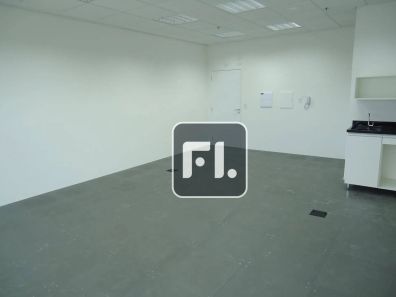 Sala Comercial para venda ou aluguel, 246m² no Vila São Francisco (Zona Sul), São Paulo