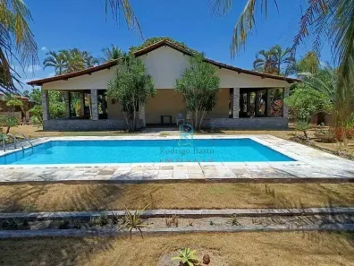 Casa com 5 Quartos à venda, 310m² no Centro, Aquiraz