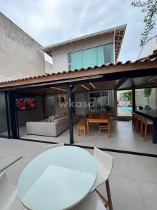Casa com 4 Quartos à venda, 350m² no Morada de Laranjeiras, Serra