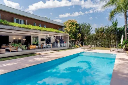 Casa de Condomínio com 4 Quartos à venda, 555m² no Jardim São Jorge, Londrina