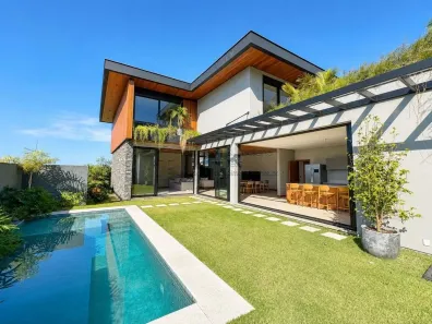 Casa com 4 Quartos à venda, 607m² no Lagoa da Conceição, Florianópolis