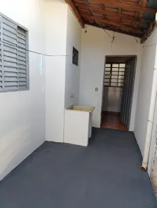 Casa com 2 Quartos para alugar, 70m² no Jardim Vale do Sol, São José do Rio Preto