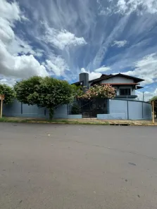 Sobrado com 4 Quartos à venda, 320m² no Jardim Panorama, Bauru
