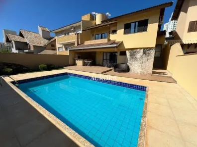 Casa de Condomínio com 4 Quartos à venda, 278m² no Parque Residencial Alcântara, Londrina
