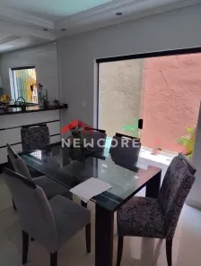 Sobrado com 2 Quartos à venda, 201m² no Vila Linda, Santo André