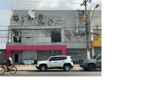 Ponto Comercial para alugar, 900m² no Campina, Belém