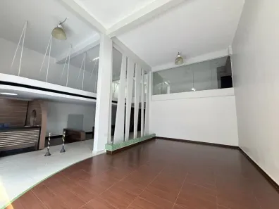 Prédio Comercial para alugar, 1000m² no Lapa, São Paulo