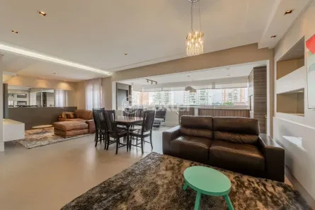 Apartamento com 3 Quartos à venda, 162m² no Jardim do Salso, Porto Alegre